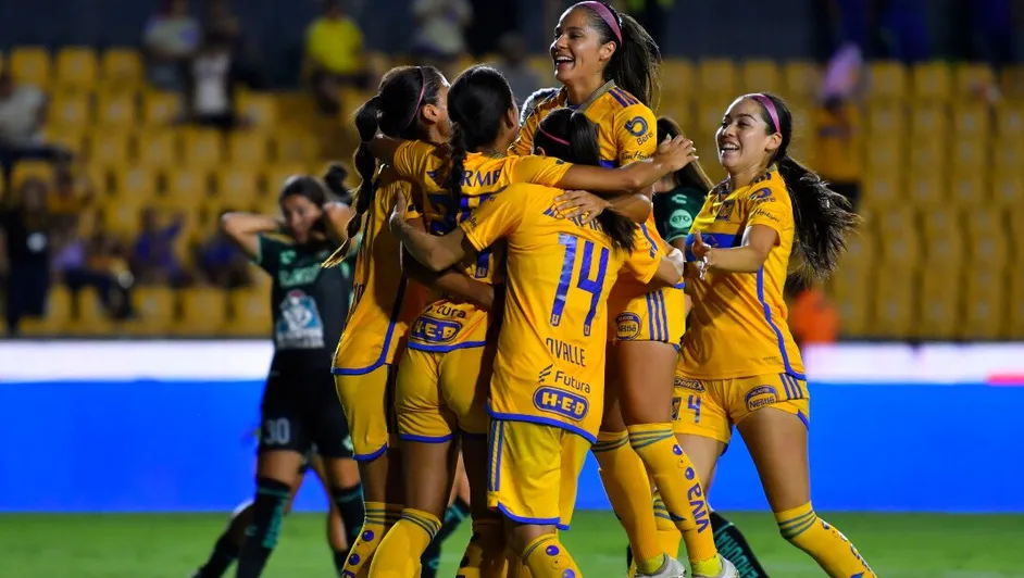 Tigres vence a León y sigue líder en la Liga MX Femenil