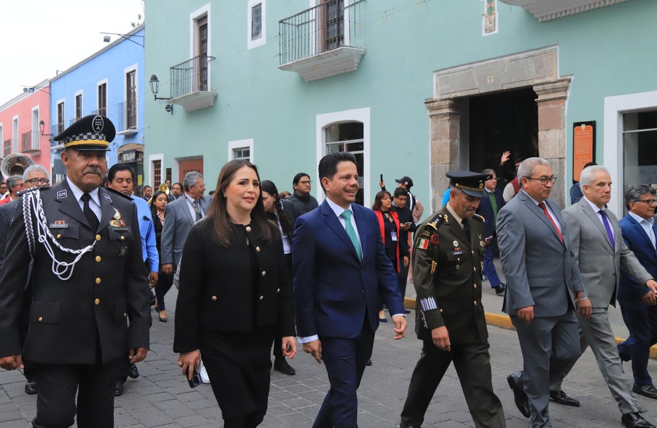 MUESTRAN TLAXCALTECAS ORGULLO Y PATRIOTISMO EN DESFILE PARA CONMEMORAR EL INICIO DE LA REVOLUCIÓN MEXICANA