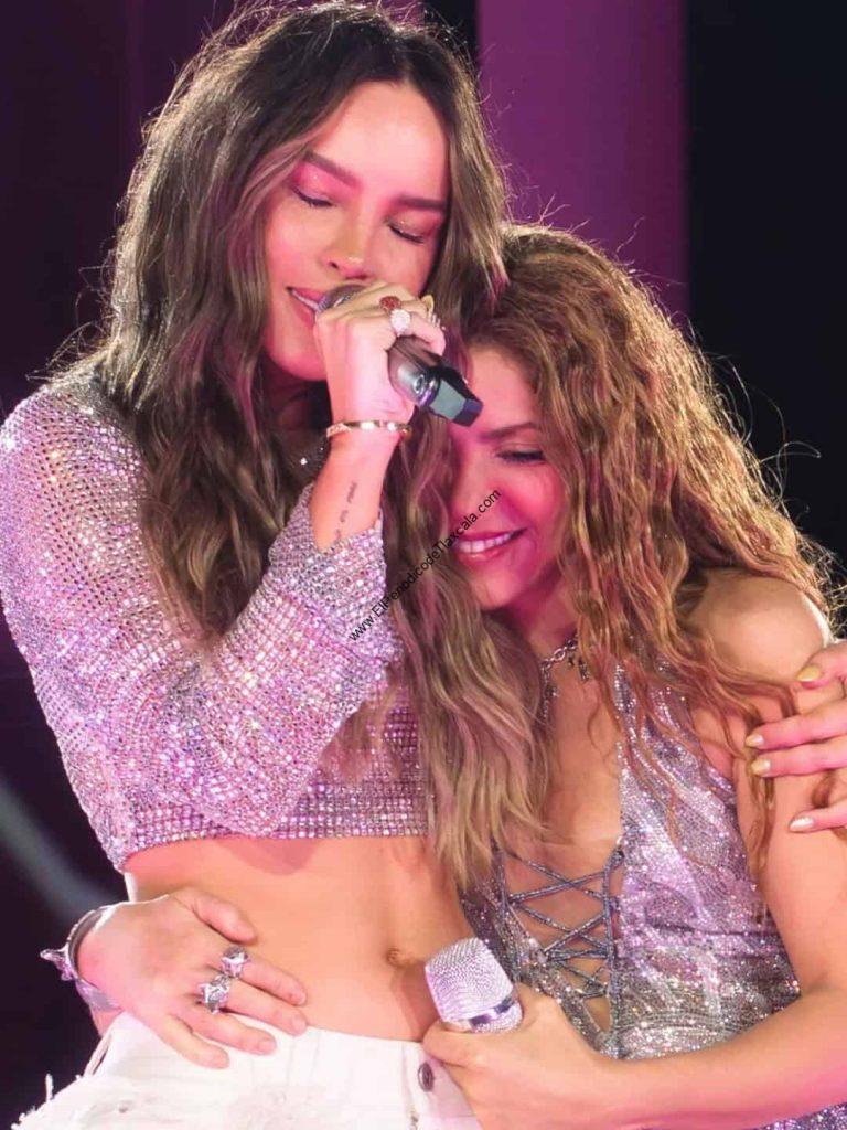 Shakira invita por sorpresa a Belinda para cantar ‘Día de enero’ en Ciudad de México