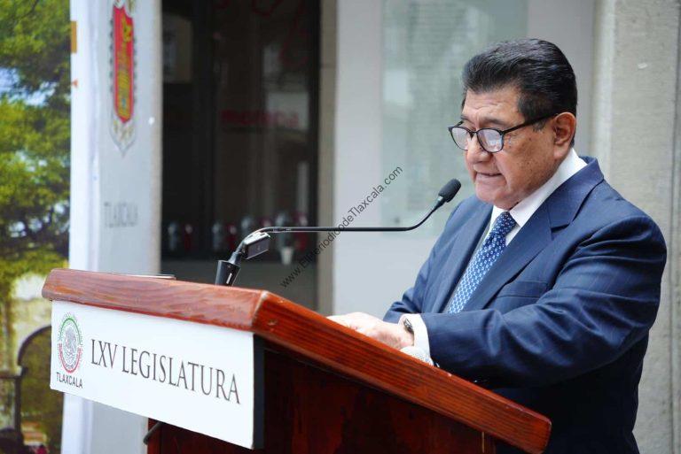 Presentan en Congreso el mural conmemorativo “500 años de la fundación de la Ciudad de Tlaxcala”