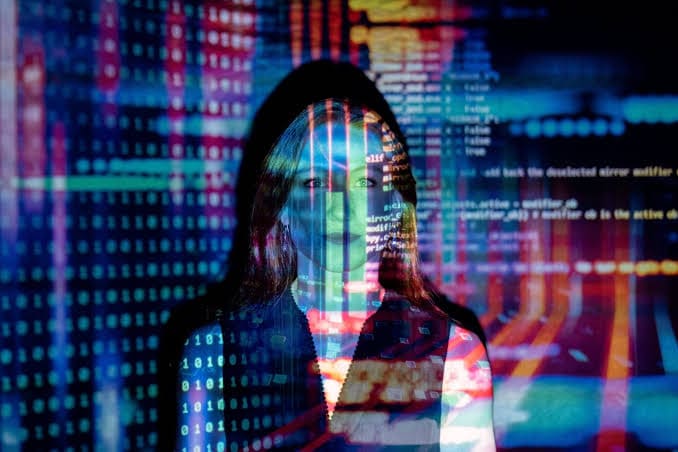 Análisis de datos y tecnología digital con una mujer en un entorno moderno y tecnológico, con pantallas llenas de códigos binarios y gráficos digitales en tonos azules y rojos.