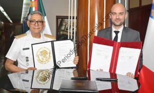 Acuerdo de colaboración entre autoridades para fortalecer la seguridad en Tlaxcala, firmando un convenio que busca mejorar la coordinación y respuesta en emergencias y delitos en la región.