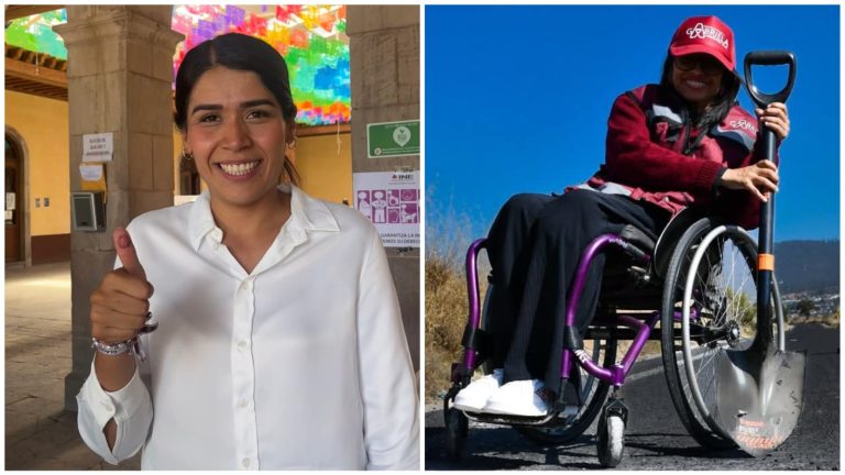 Mujer en silla de ruedas con gorra y ropa deportiva, sonriendo y sosteniendo una pala en un entorno al aire libre con cielo despejado.