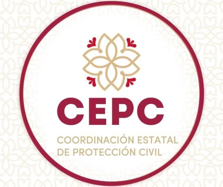Protección civil y coordinación estatal en Tlaxcala, logo de CEPC con diseño floral y texto en colores burdeos y dorado, en fondo con patrón sutil.